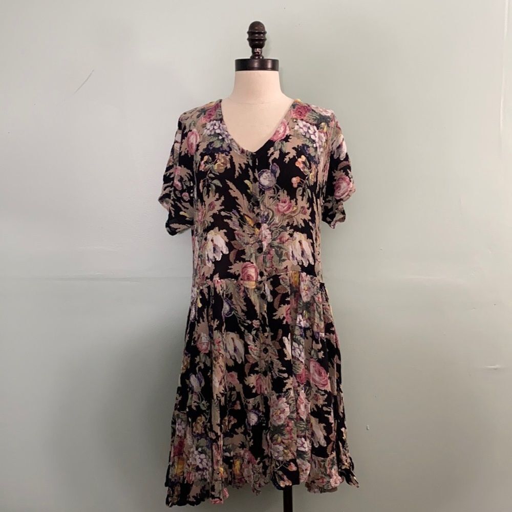 Vintage 70s Floral Drop Waist Button Front Dress